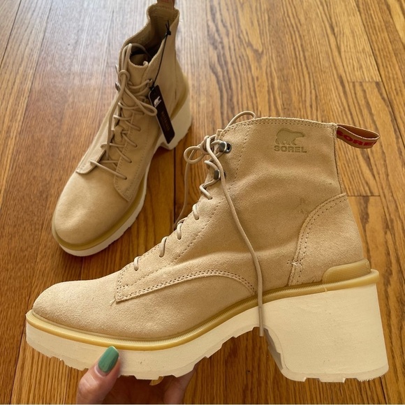 NEW Sorel Hi Line Heel Lace Boot Ceramic Chalk NL4875-209 Multiple Sizes NWT - Picture 3 of 4
